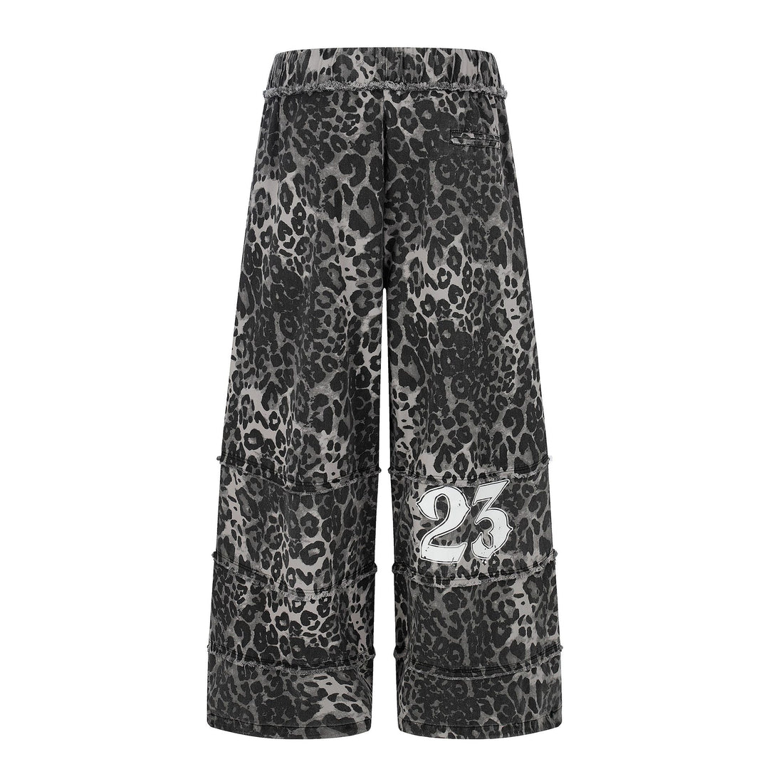 Damen Weite Cargo-Culotte-Shorts mit Fransenstufen und Totenkopf-Print Nord Taschen