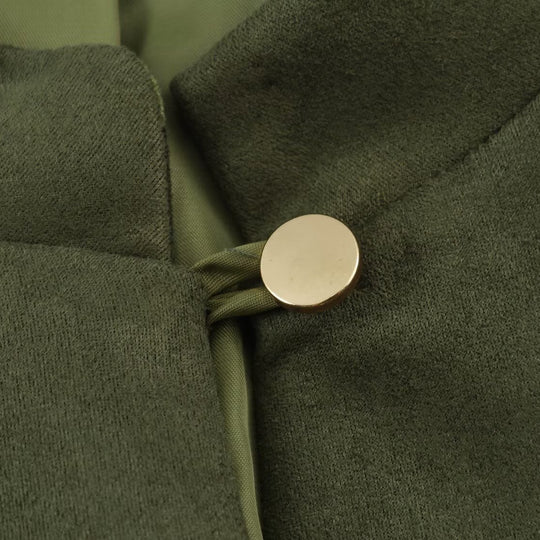 Damen Kurzjacke im Mandarin-Stil aus Veloursoptik mit aufgesetzten Taschen und Zierknöpfen Nord Taschen