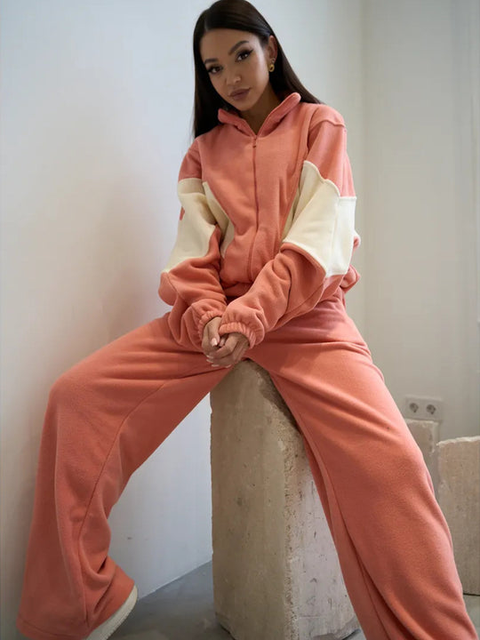 Damen oversized Reißverschluss-Fleecejacke mit Paneel-Details und weiter High-Waist-Loungehose Nord Taschen