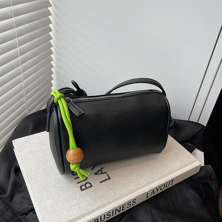 Damen Umhängetasche aus hochwertigem Kunstleder mit buntem Kordelzug Nord Taschen