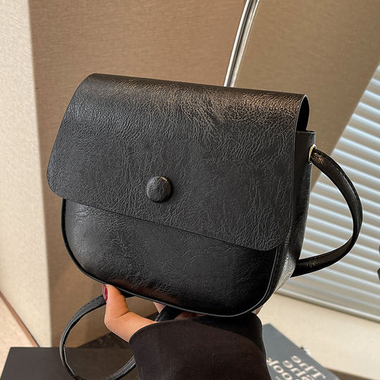 Damen Schultertasche mit eleganter Klappöffnung und hochwertigem Kunstleder Nord Taschen
