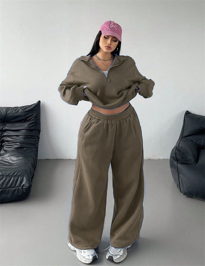 Damen Samt-Cropped-Ziphoodie und weit geschnittene High-Waist Palazzo-Jogginghose Nord Taschen