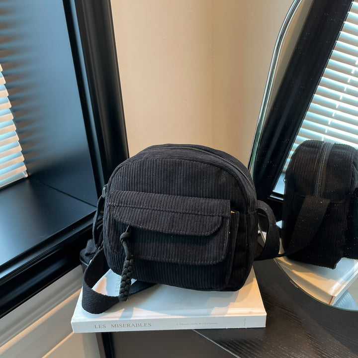 Damen Umhängetasche mit strukturiertem Cord-Design und praktischen Fächern Nord Taschen