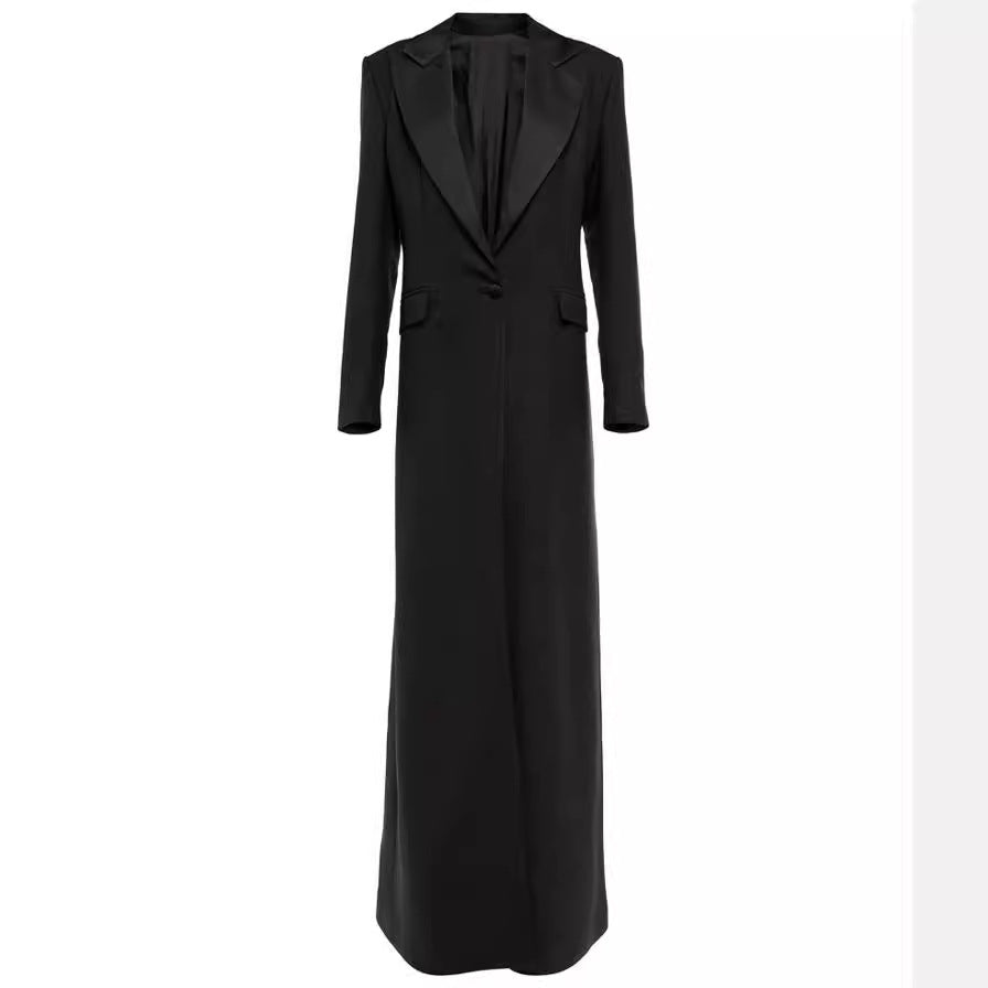 Damen Maxikleid im Smokingsakko‑Stil mit tiefem V‑Ausschnitt und tailliertem Ein‑Knopf‑Verschluss Nord Taschen