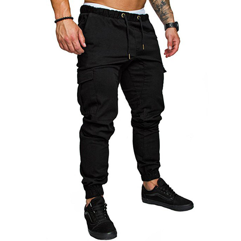 Herren taillierter Cargo-Jogger mit elastischem Bund, Kordelzug und aufgesetzten Taschen Nord Taschen