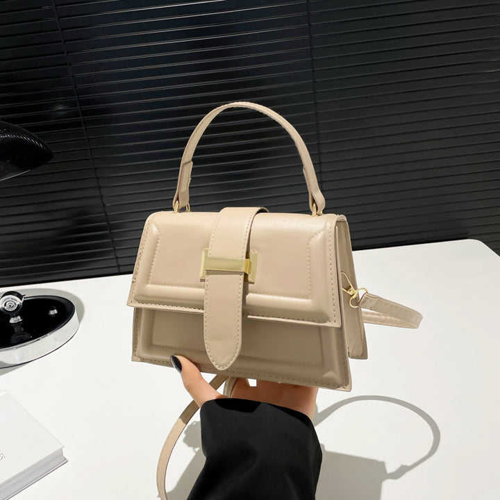 Damen elegante Handtasche mit praktischem Klappverschluss Nord Taschen