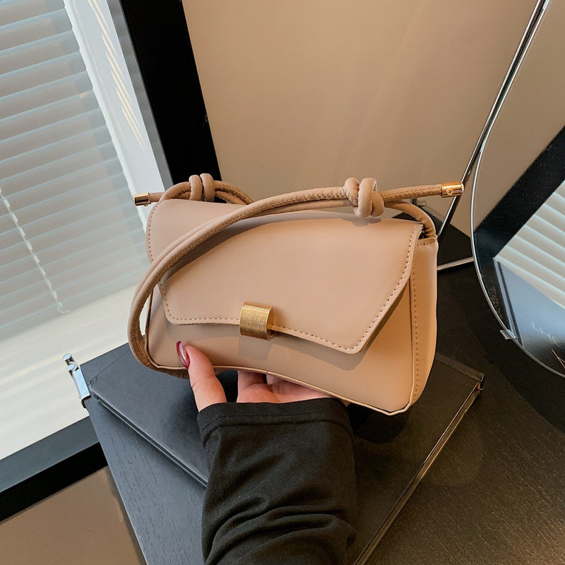 Damen Designer Umhängetasche mit elegantem Verschluss Nord Taschen