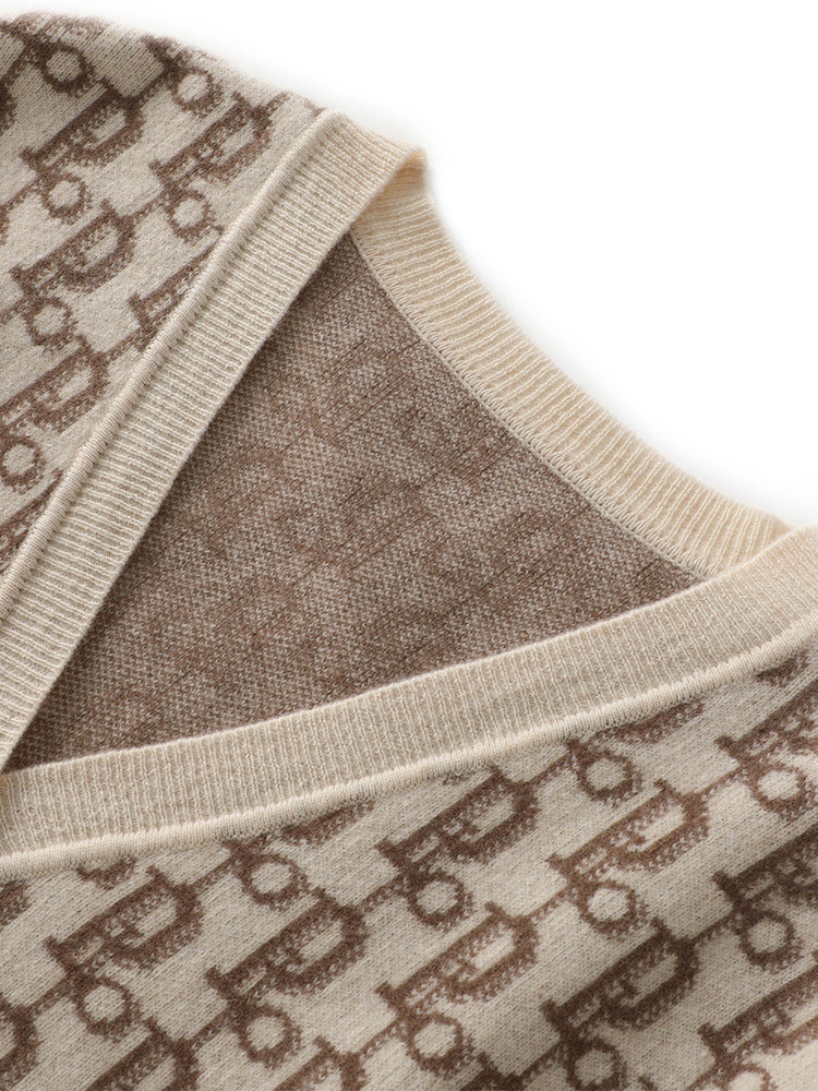 Damen Gemusterter Jacquard-Strickcardigan mit V-Ausschnitt und Perlmuttknöpfen Nord Taschen