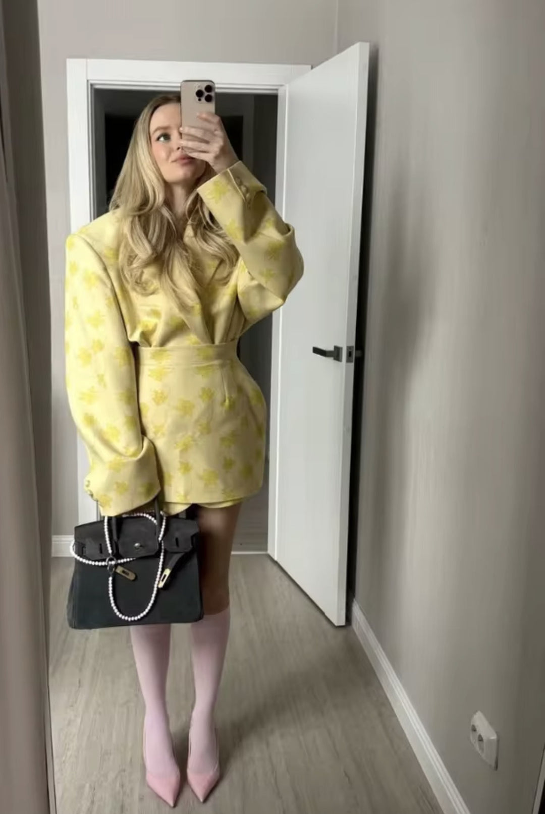 Damen Kurzblazerkleid im taillierten Blousonstil Nord Taschen