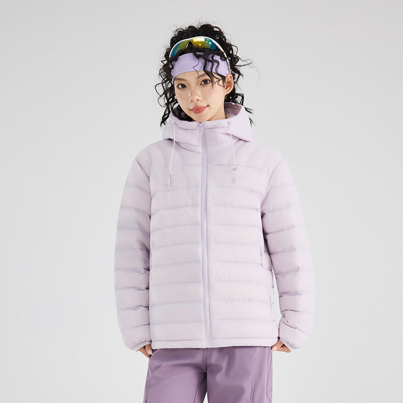 Damen Ultraleichte gesteppte Thermokapuzenjacke mit Horizontalsteppung und Reißverschlusstaschen Nord Taschen