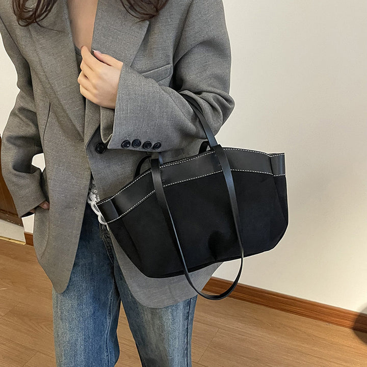 Damen stilvolle Handtasche mit raffiniertem Design Nord Taschen