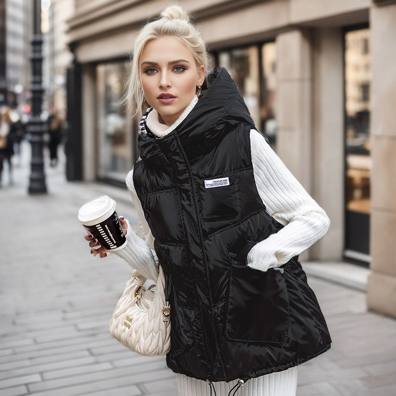 Damen gesteppte Winterweste mit verstellbarer Kapuze und praktischen Taschen Nord Taschen