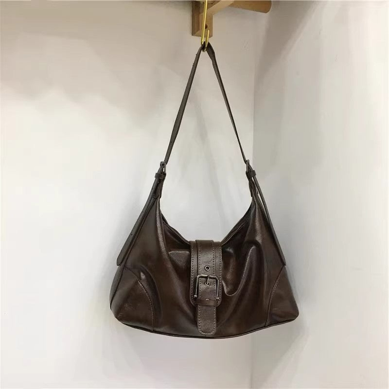 Damen Hobo-Tasche mit elegantem Design und praktischem Klappenverschluss Nord Taschen