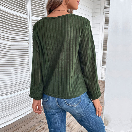 Damen Tailliertes Rippstrick-Longsleeve mit V‑Ausschnitt, Knopfleiste und Twist‑Knoten Nord Taschen