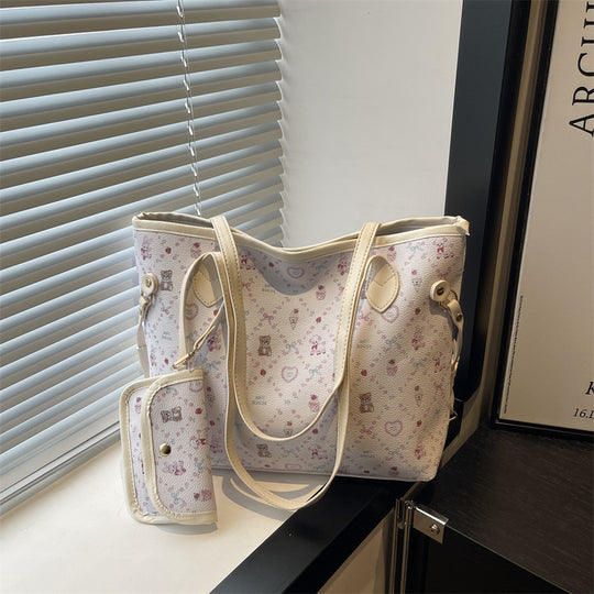 Damen Shopper-Tasche mit verspieltem Herzdesign und abnehmbarem Kosmetiktäschchen Nord Taschen