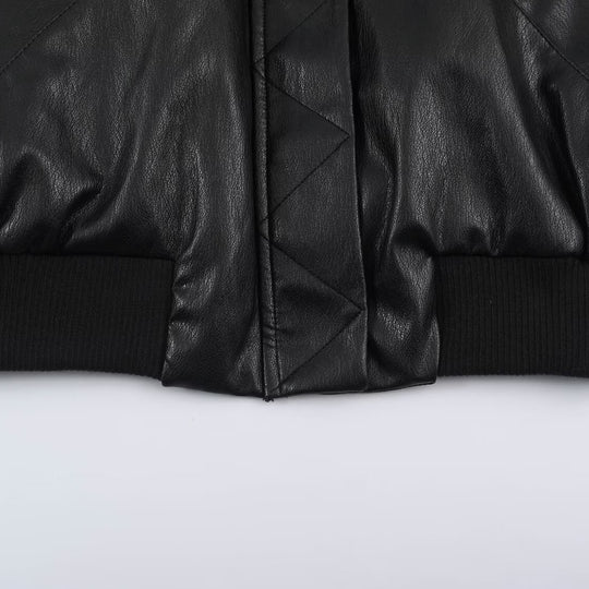 Damen Bomberjacke aus Lederoptik mit verdeckter Klappe, taillierendem Rippbund und schrägen Pattentaschen Nord Taschen