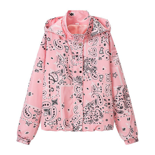 Damen Bedruckte Kapuzen-Übergangsjacke mit Bandana‑Print und Kängurutasche Nord Taschen
