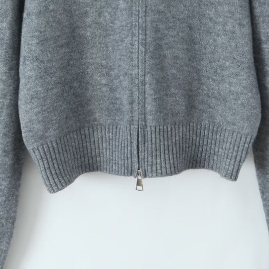 Damen Kurzgeschnittene Strickjacke mit Reißverschluss und abnehmbarem Kunstfellkragen Nord Taschen