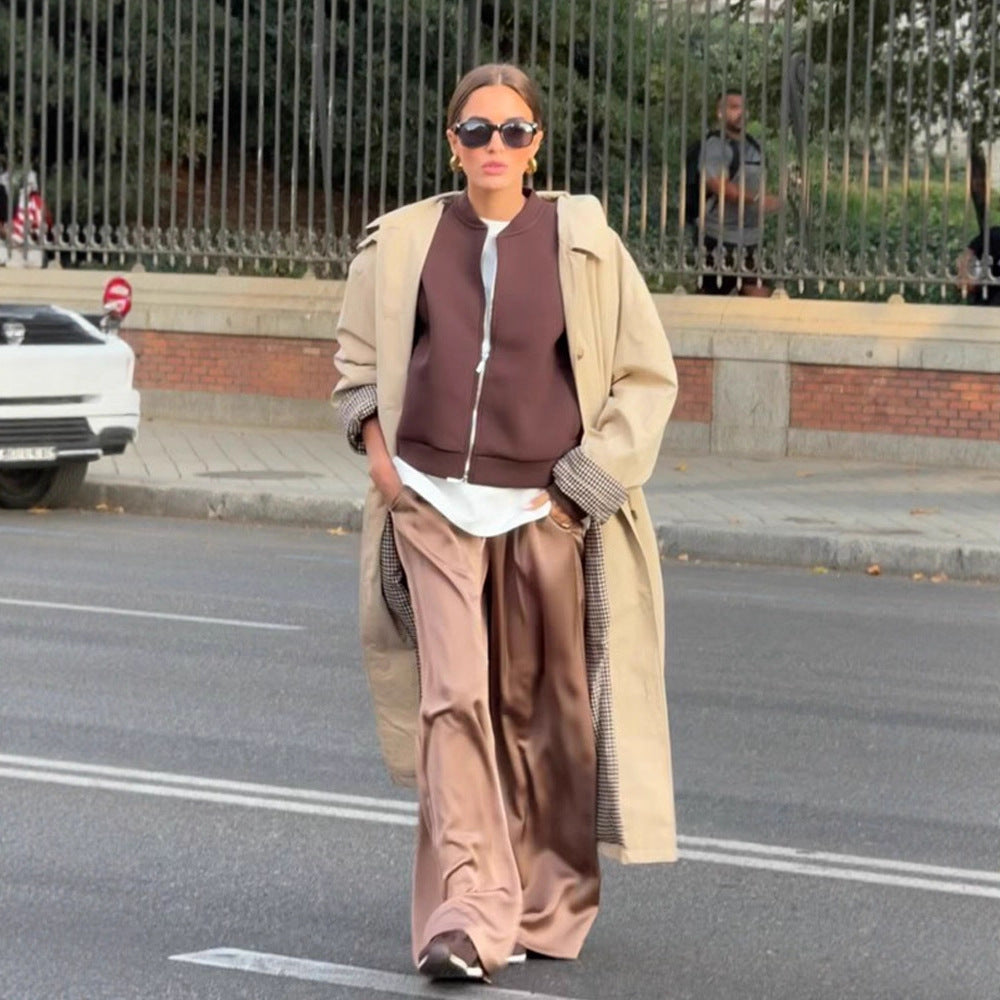 Damen Maxilanger Trenchcoat mit Karofutter, weitem Fall & klassischer Knopfleiste Nord Taschen