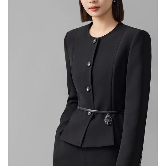 Damen Kurzblazer mit Rundhalsausschnitt und tonalen Ziernähten Nord Taschen