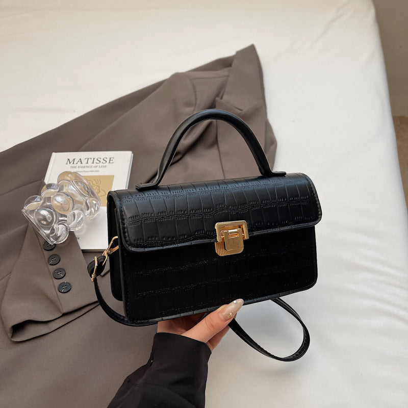 Damen elegante Umhängetasche mit verzierten Krokoprägedetails Nord Taschen
