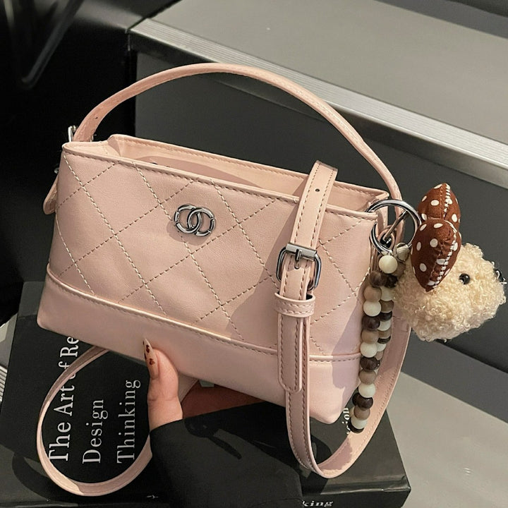 Damen modische Handtasche mit süßem Tierhäkelanhänger Nord Taschen