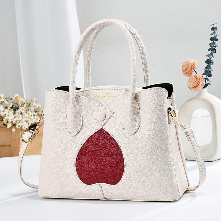 Damen elegante Handtasche mit einzigartiger Herz-Applikation Nord Taschen