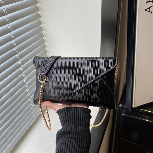 Damen elegante Clutch mit strukturiertem Design Nord Taschen