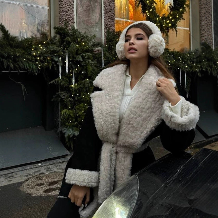 Damen Kurzer Oversized Wintermantel mit Teddy-Futter und Taillengürtel Nord Taschen
