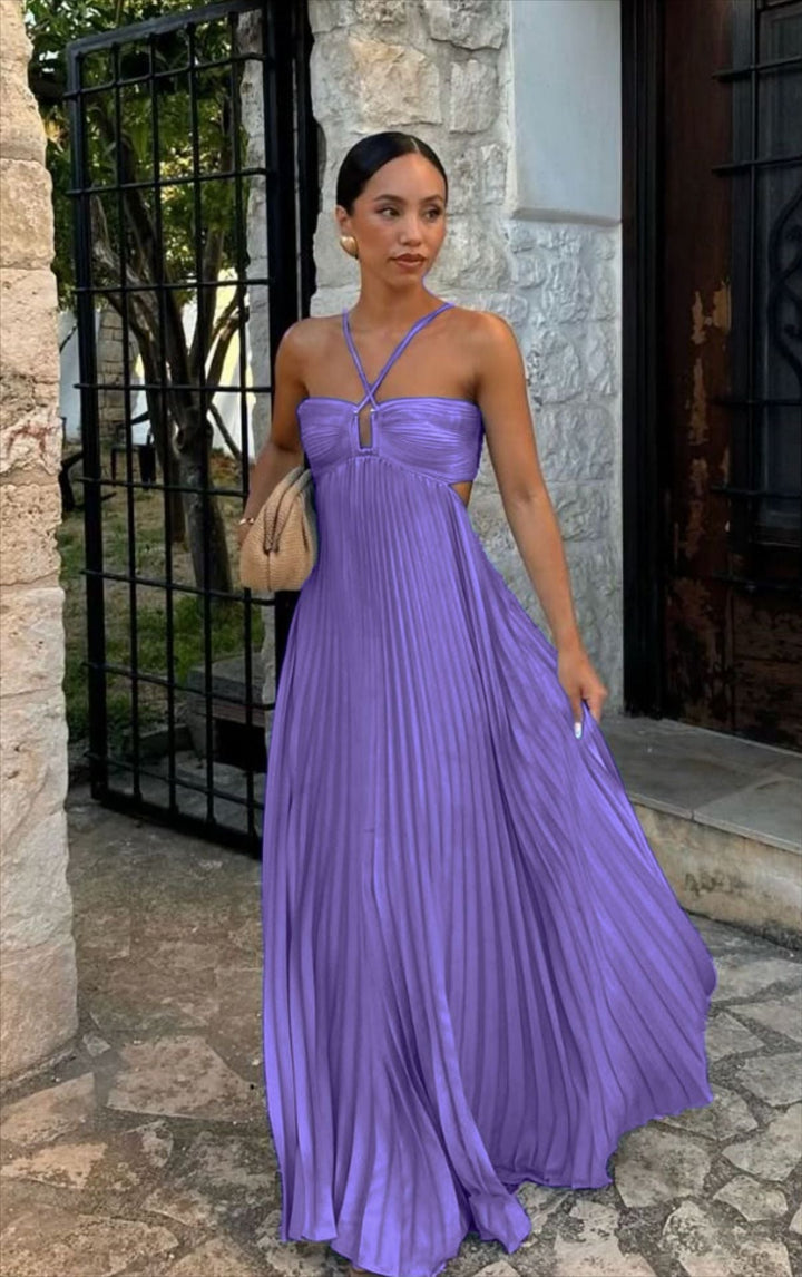 Damen Plisseekleid mit schulterfreiem Design und raffinierten Trägerdetails
