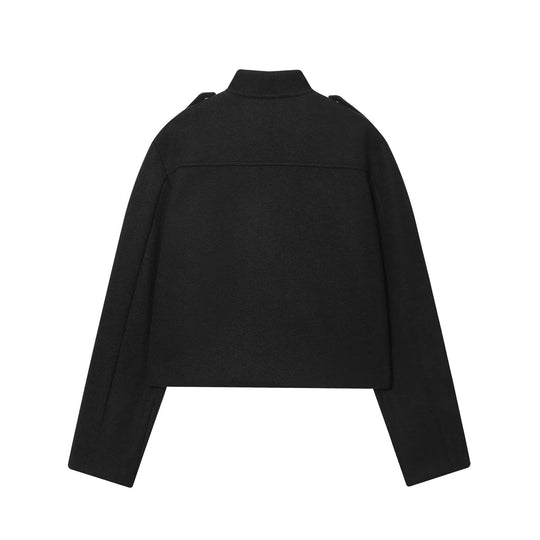 Damen Kurzgeschnittene Military‑Jacke mit Stehkragen, Pattentaschen und Zierknopfleiste Nord Taschen
