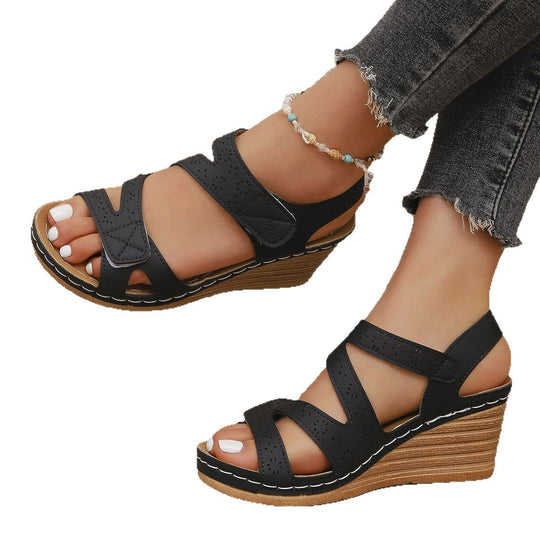 Damen Keil-Sandalen mit atmungsaktiven Riemen und komfortabler Fußbettung Nord Taschen
