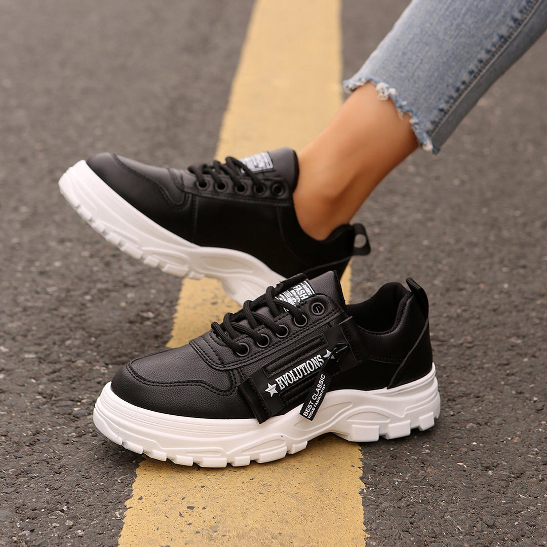 Damen Plateau‑Chunky‑Sneaker mit robuster Profilsohle, Zipper‑Detail und gepolstertem Komfortfußbett Nord Taschen