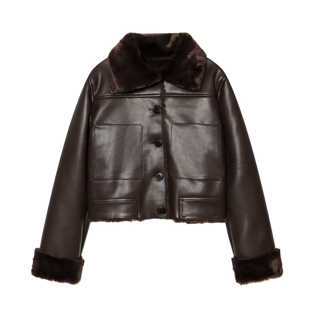 Damen Kurzjacke aus Lederoptik mit Teddy-Futter, aufgesetzten Taschen und Umlegekragen Nord Taschen