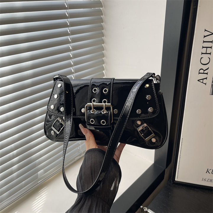 Damen edle Schultertasche mit trendigem Schnallenverschluss Nord Taschen