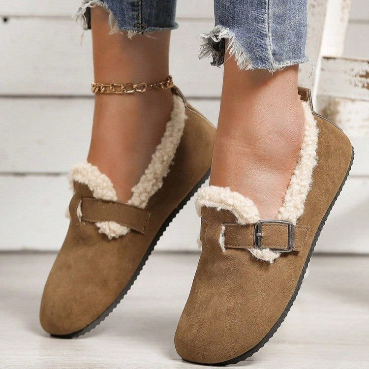 Damen Gefütterte Wildlederoptik-Slipper mit Teddy-Kragen, verstellbarer Schnallenlasche und rutschfester Profilsohle Nord Taschen