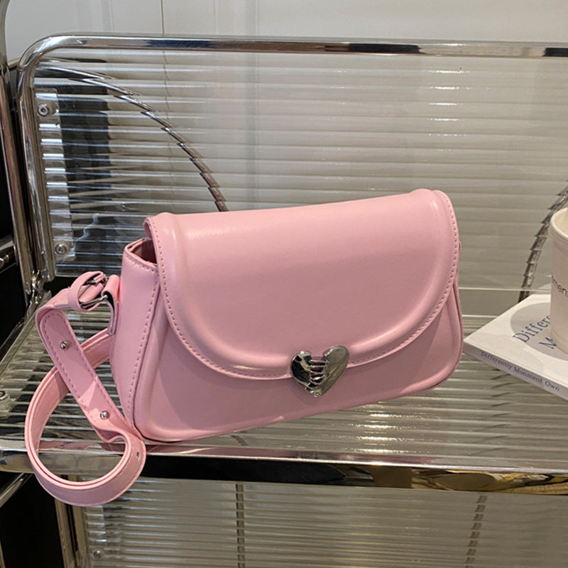 Damen Crossbody Tasche mit Herzen-Verschluss Nord Taschen