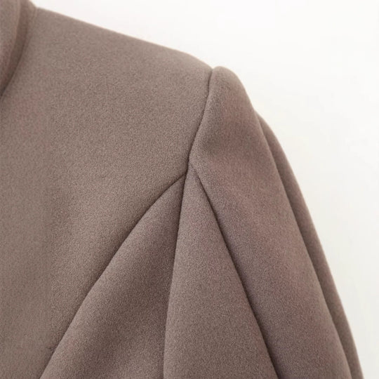 Damen Eleganter langer Wollmix-Mantel mit Schalkragen und aufgesetzten Taschen Nord Taschen