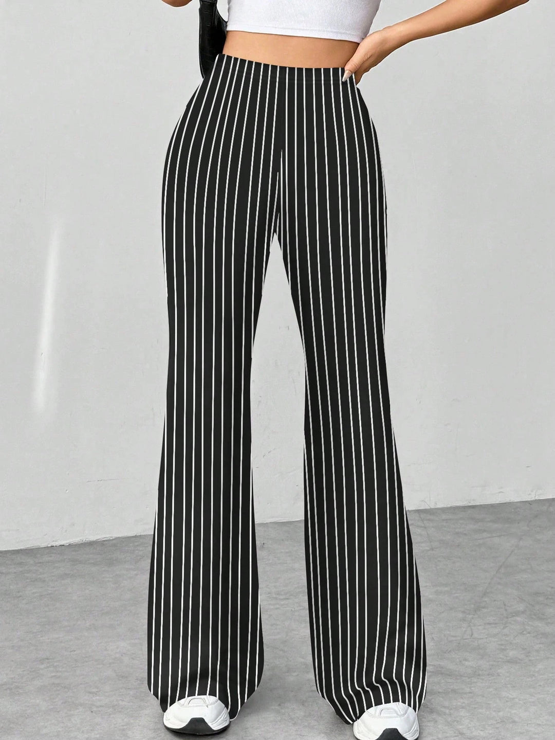 Damen Stretch-Schlaghose mit hoher Taille und weitem Bein Nord Taschen