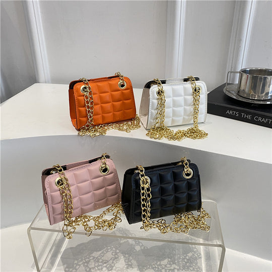 Damen modische Mini-Handtasche mit exquisiten Kettenakzenten Nord Taschen
