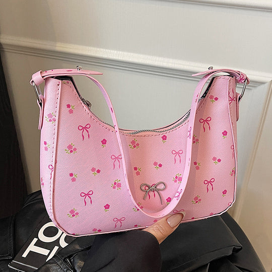Damen Umhängetasche mit floralen Applikationen und verspieltem Schleifenverschluss Nord Taschen