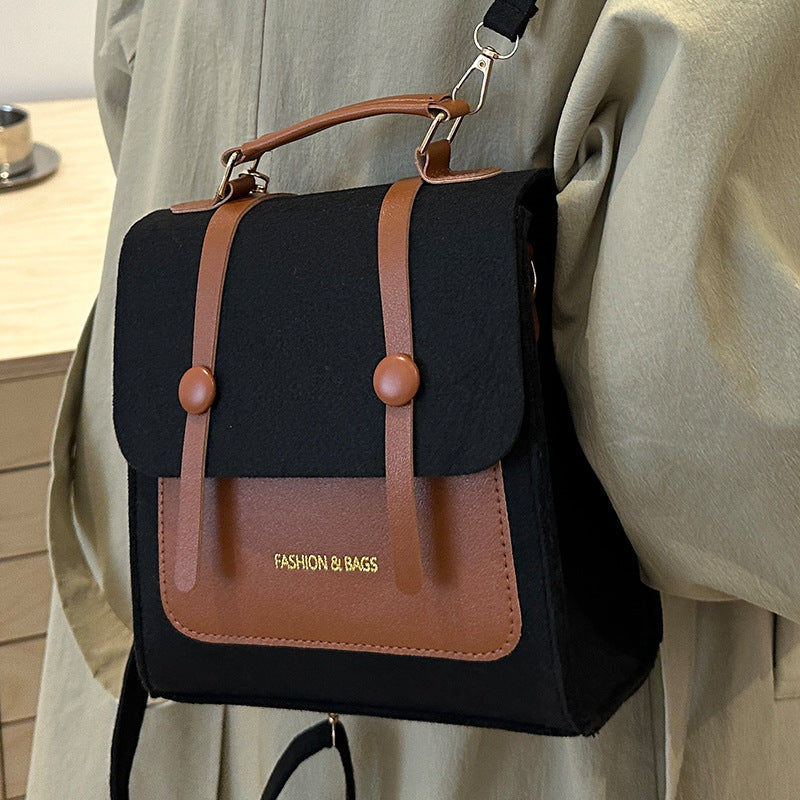 Damen Rucksacktasche mit modischem Plüsch-Anhänger Nord Taschen