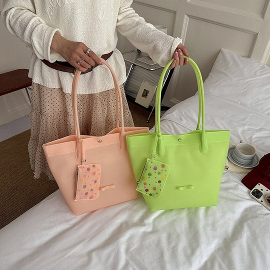 Damen elegante Tragetasche mit praktischem Mini-Portemonnaie Nord Taschen