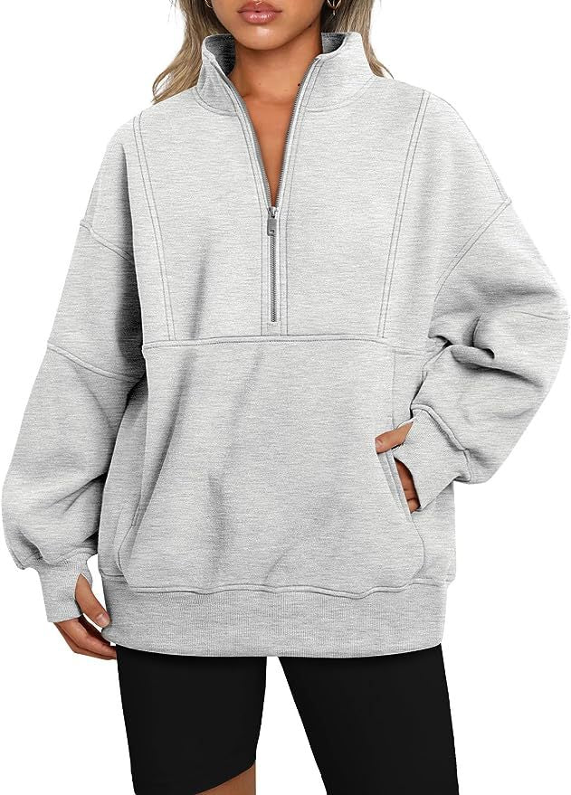 Damen Oversized Sweatshirt mit halbem Reißverschluss, Kängurutasche und Stehkragen Nord Taschen
