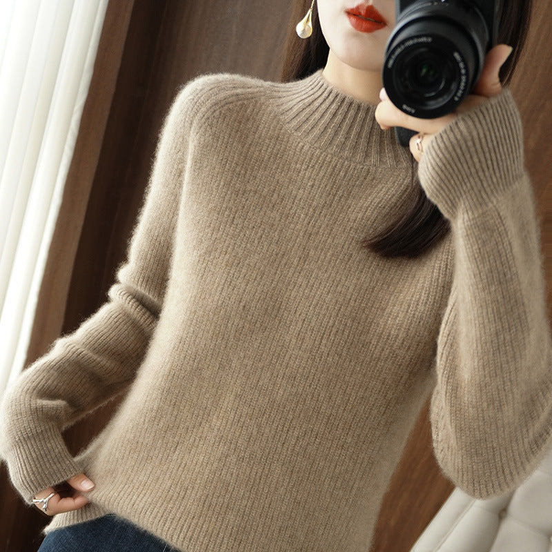 Damen Kurz-Stehkragenpullover aus feinem Feinstrick mit kaschmirähnlicher Weichheit und Raglanärmeln Nord Taschen