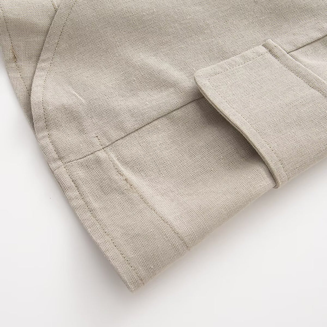 Damen Taillierter Stehkragen-Blazer mit dekorativen Metallknöpfen Nord Taschen