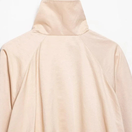 Damen Kurzblouson aus Kunstleder mit doppelreihiger Knopfleiste und Schultercape Nord Taschen