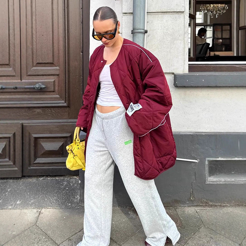 Damen Oversize-Steppjacke mit Diamantstepp, kontrastierender Paspel und Druckknopfverschluss Nord Taschen