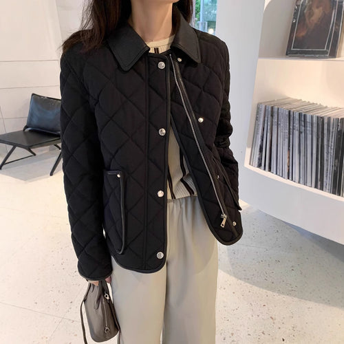 Damen Stylische gesteppte Jacke mit hohem Kragen Nord Taschen