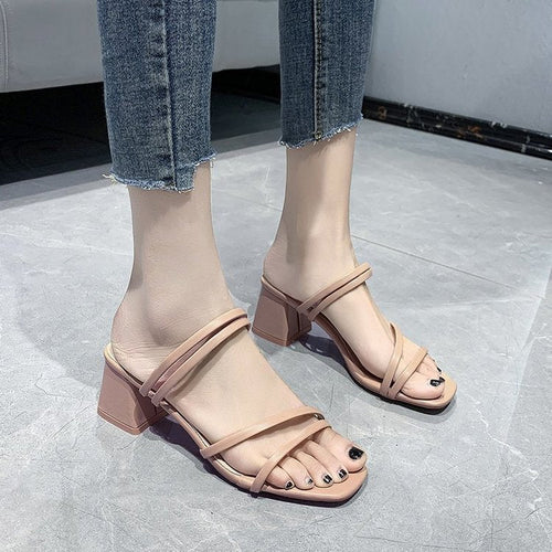 Damen Sandalen mit stilvollem Blockabsatz und feinen Riemen
